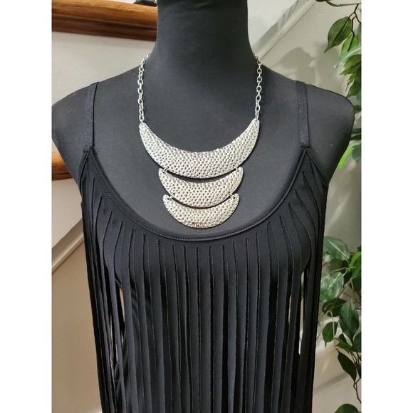 Stilletto's Black Polyester Round Neck Strappy Ruffle Knee Length Party Dress S - Picture 2 of 12